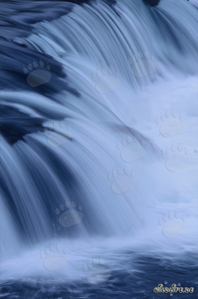 Chute d'eau pittoresque sur la rivière Brooks