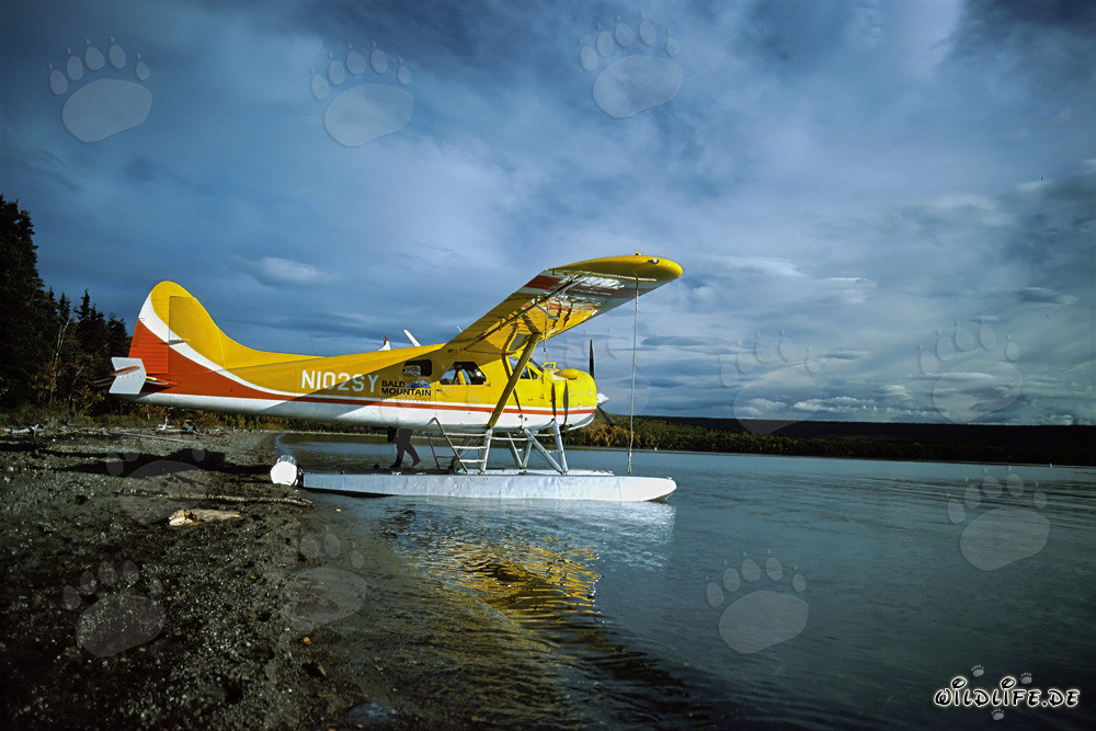 Idrovolante sul fiume Brooks