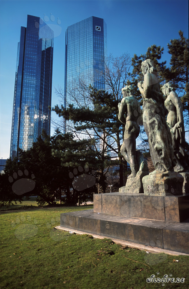 The mirrored twin towers of Deutsche Bank in Frankfurt