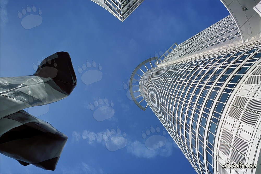 Architektonisches Meisterwerk: Das imposante Hochhaus der DZ-Bank in Frankfurt
