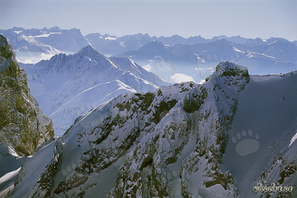 Paisaje invernal en el Karwendel - impresionante paisaje nevado en Baviera