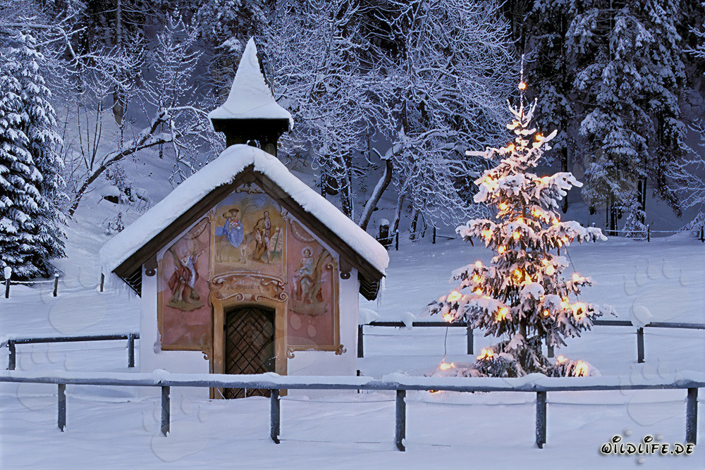 Romantische Weihnachtsstimmung in den bayerischen Bergen