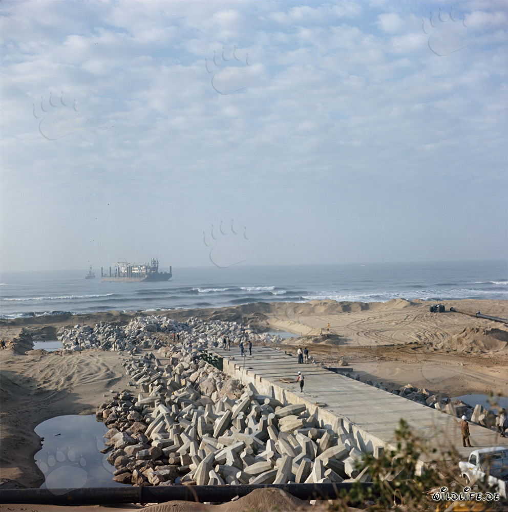 Betonkrone am North Breakwater in Richards Bay, Südafrika