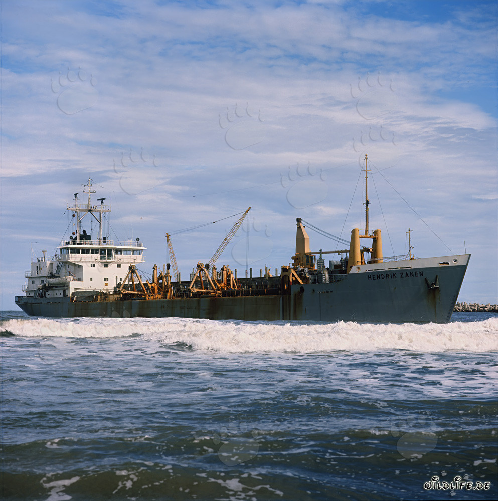 Draga a cassone HENDRIK ZANEN in azione nel porto di Richards Bay