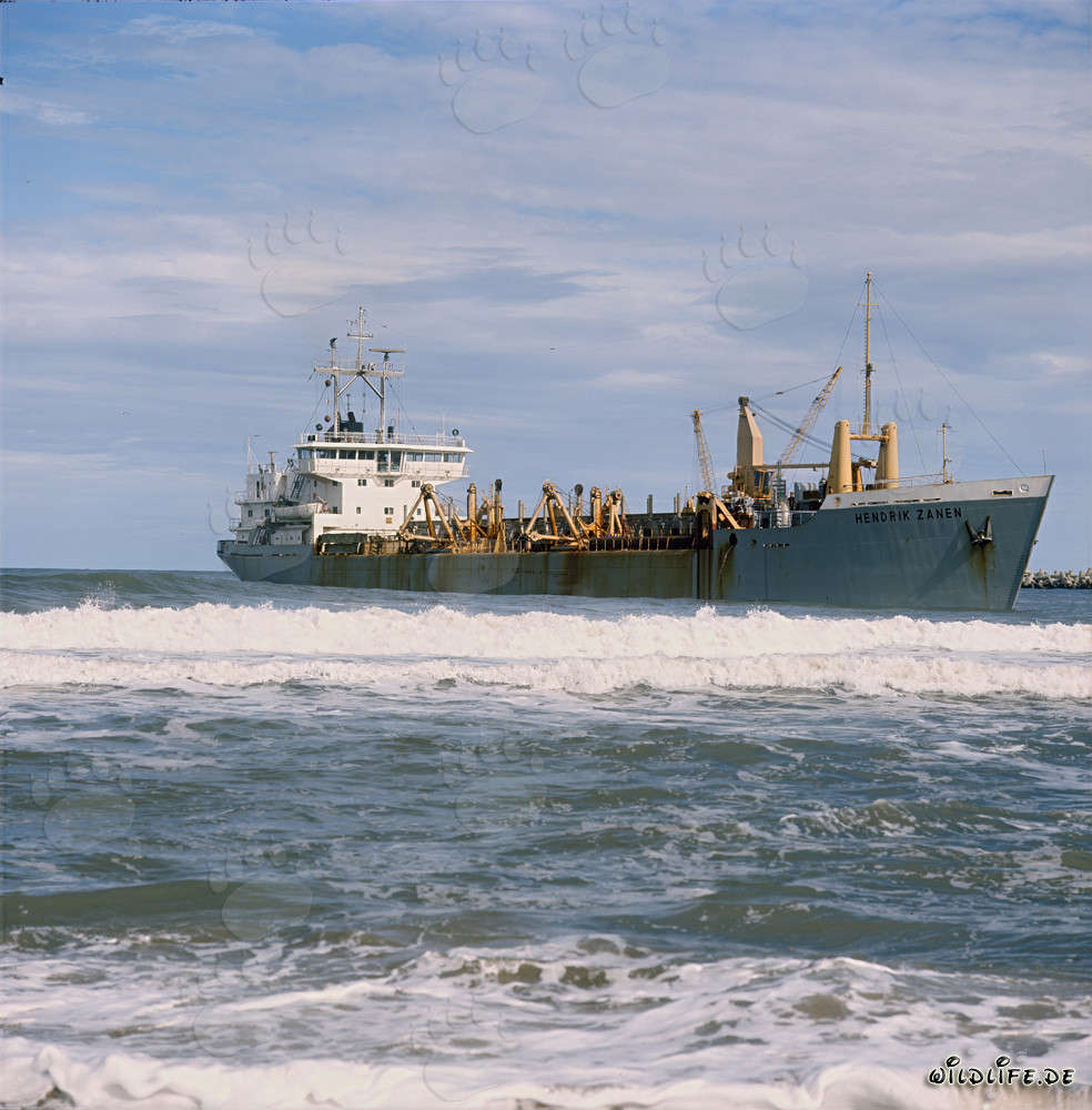 Drague à benne traînante HENDRIK ZANEN dans le port de Richards Bay, Afrique du Sud
