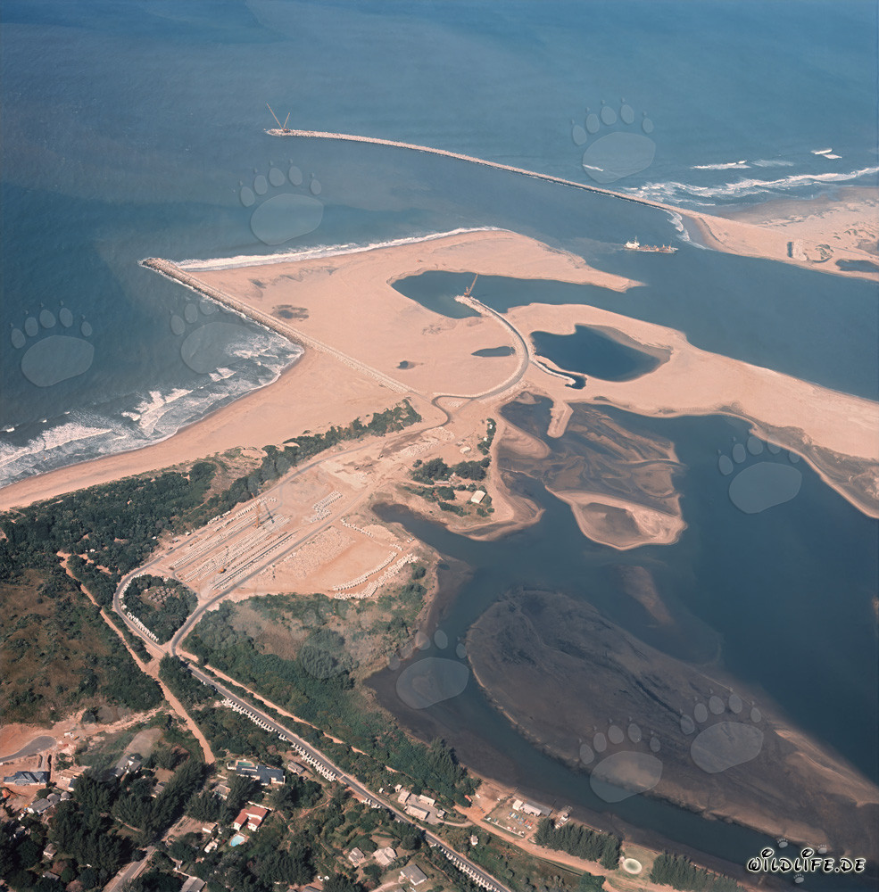 Veduta aerea dell'ampliamento del porto di Richards Bay in Sudafrica