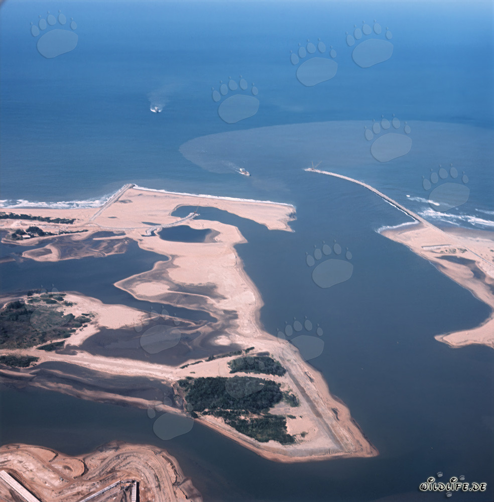 Veduta aerea dell'ampliamento del porto di Richards Bay, Natal, Sudafrica