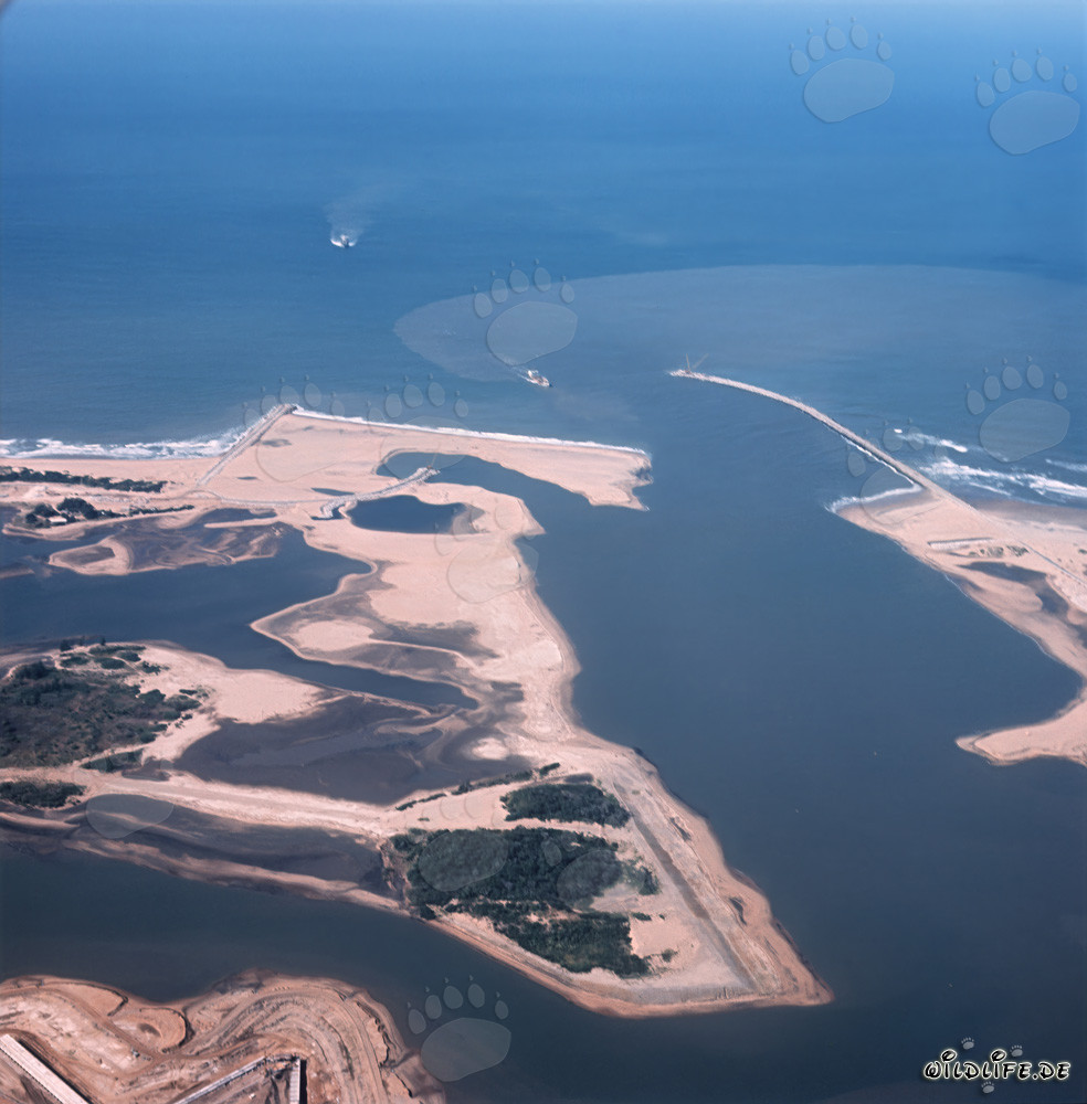 Vue aérienne de l'expansion du port de Richards Bay, Natal, Afrique du Sud
