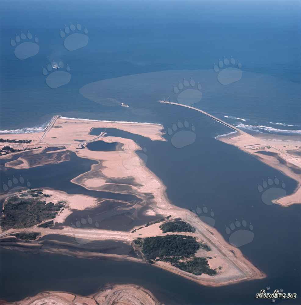 Vue aérienne de l'expansion du port de Richards Bay, Afrique du Sud