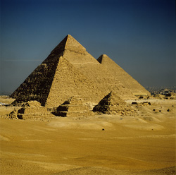Explore the Secrets of the Legendary Pyramids of Giza