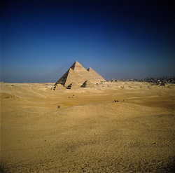 Die Pyramiden von Gizeh - Ein beeindruckendes Weltwunder in Ägypten