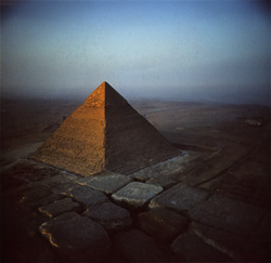 Die beeindruckende Chephren-Pyramide in Gizeh, Ägypten