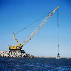 Dredging with Manitowoc 4600 on North Headland in Richards Bay, Natal, South Africa