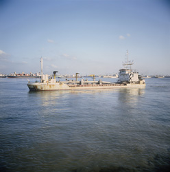 Galilei 2000 dredging in Ras el Tin Harbor